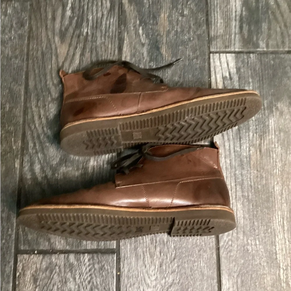 💥PRICE DROP💥 Ashland Chukka Men's Brown Buffalo Leather Lace Up Ankle Boots